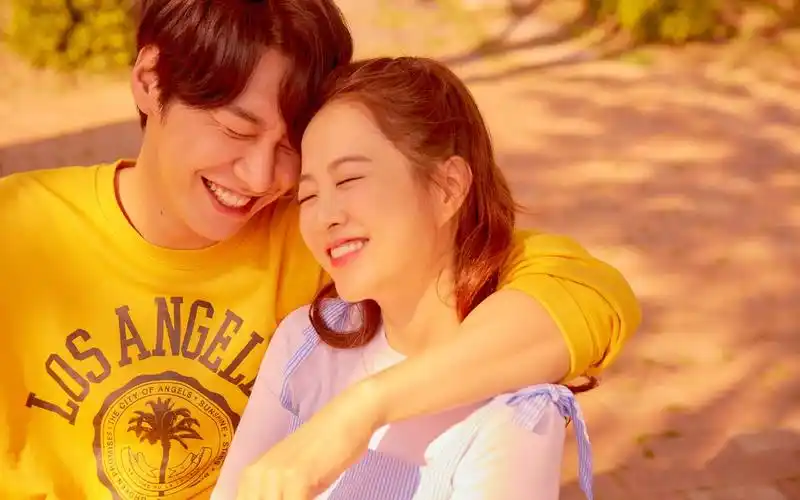 韩影预告你的婚礼朴宝英金英光