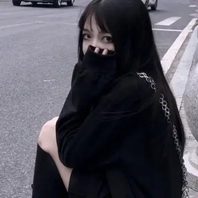 溺毙:暗黑系成熟风魅力真人女头._微信头像_我要个性网