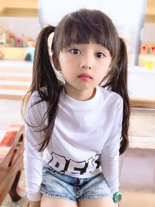 泰国6岁女孩获选美小姐冠军走红网友们看后直呼想要生女儿