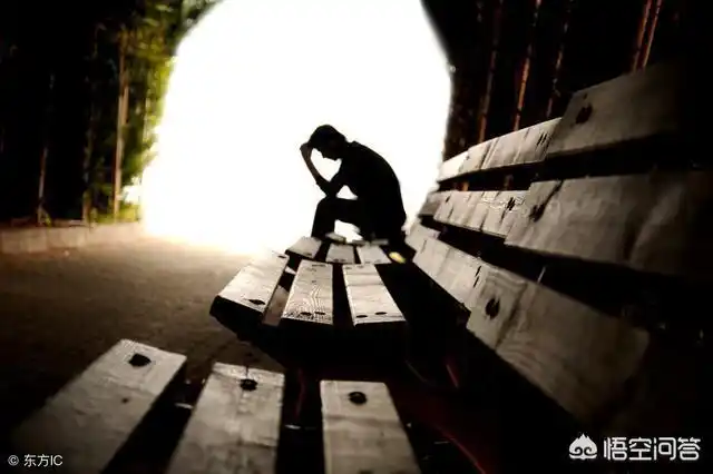 很多烦恼,源于内心不够硬不够狠情绪低落的句子失望.