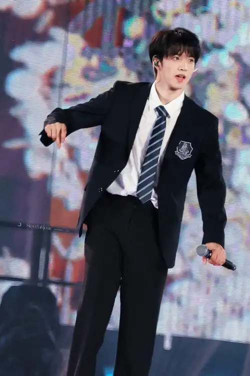 腾讯音乐由你榜##时代少年团-刘耀文last night