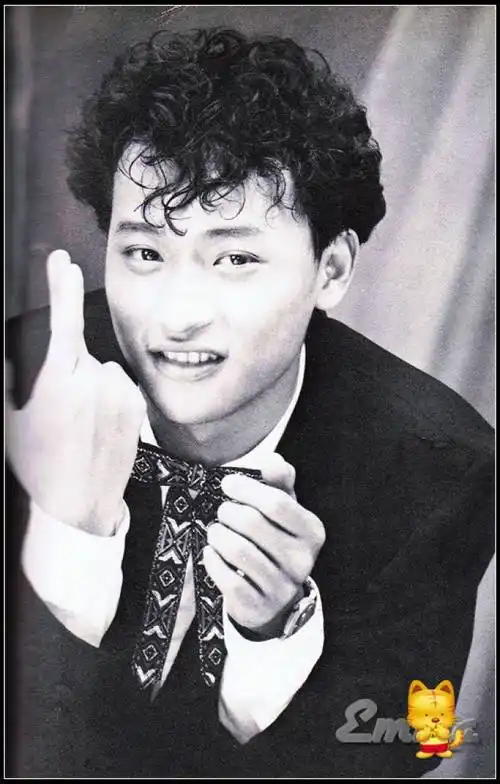 陈志朋个人资料简介(陈志朋,因为"大师"一句话断了前程,异装癖是人们