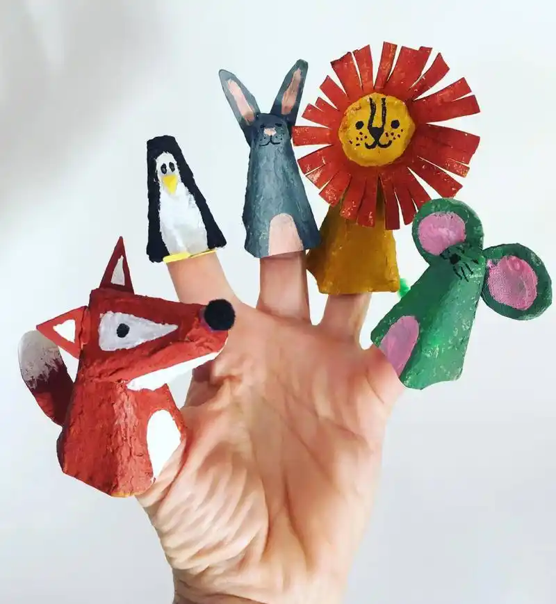 鸡蛋托做可爱小动物 鸡蛋托创意手工 用鸡蛋托做简单手工 各种可爱的