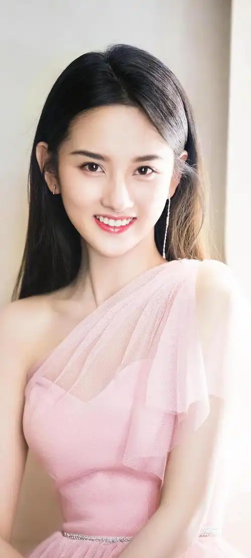 雪肤玉貌般般入画女星高清唯美壁纸