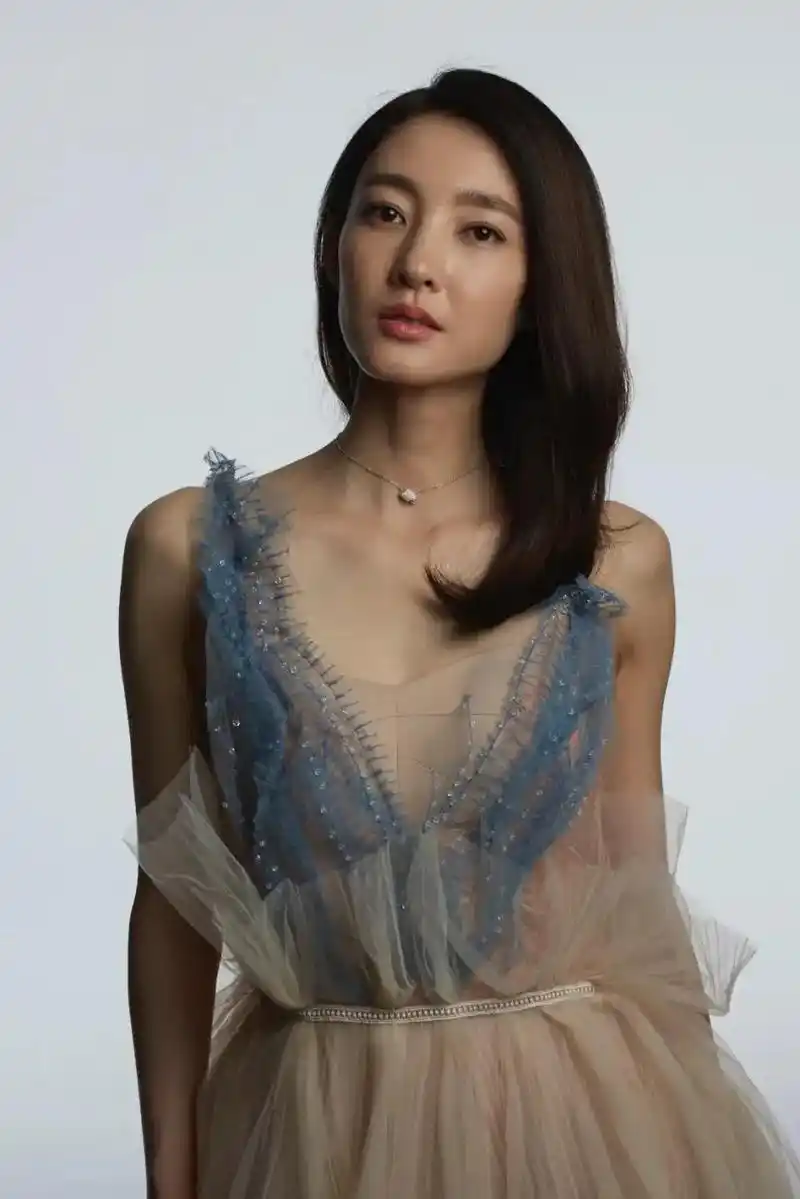 素颜女神王丽坤