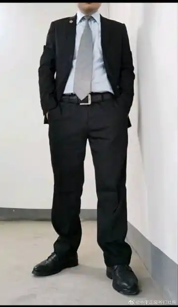 最帅正装照大赛#有喜欢的吗?