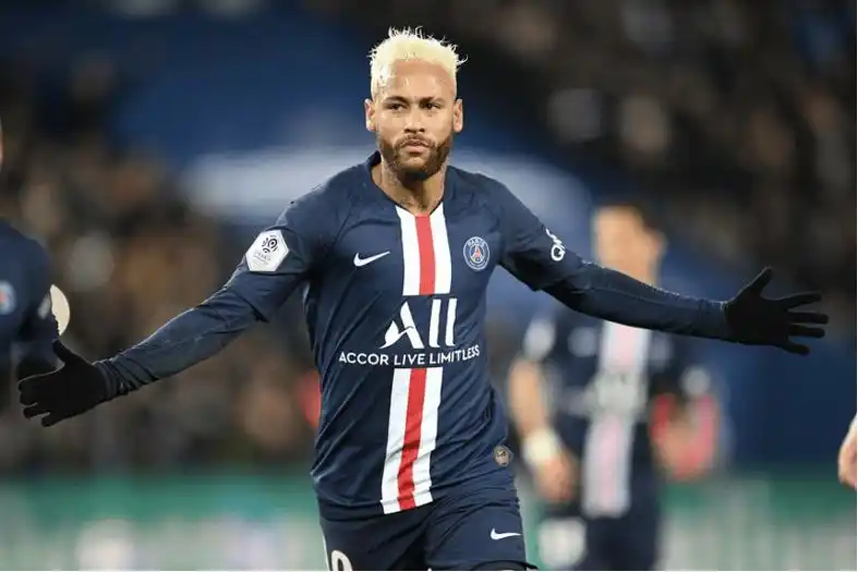 内马尔不断得分,多纳鲁马不断为巴黎圣日耳曼省钱_比赛_布雷斯特_基利