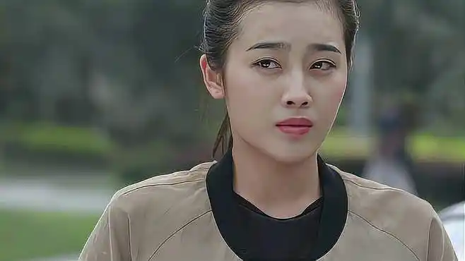 警察13:锅哥接到情报,有人走私文物出城,立即实施抓捕行动-影视综视频