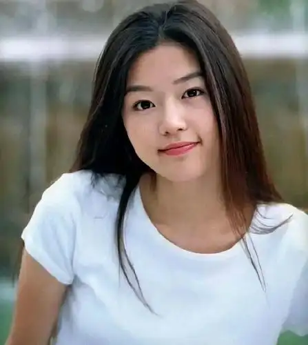 韩国著名影星 全智贤精选照片集锦