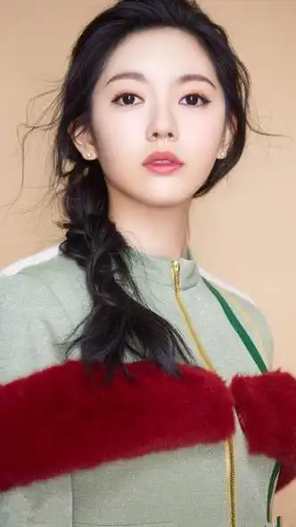 北京现代音乐研修学院附中元气少女雨婷儿蜀山战纪2收官谱写励志少女