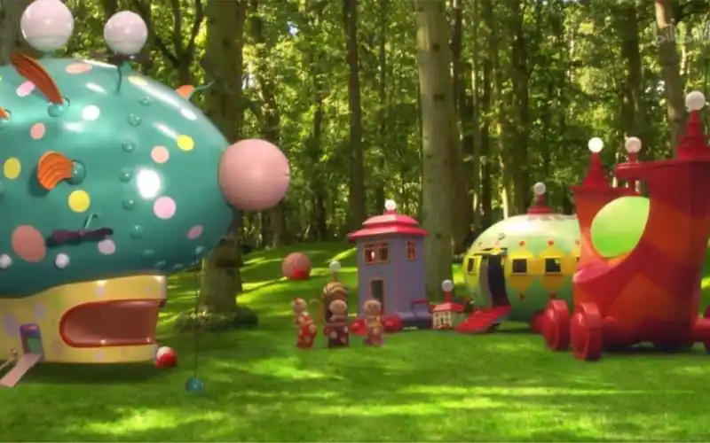 【花园宝宝】叮叮车&飞飞鱼,全员上车,童年最爱的片段没有之一