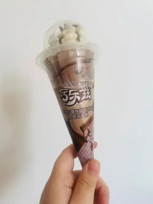 迎接夏日100只雪糕10巧乐兹生椰拿铁甜筒