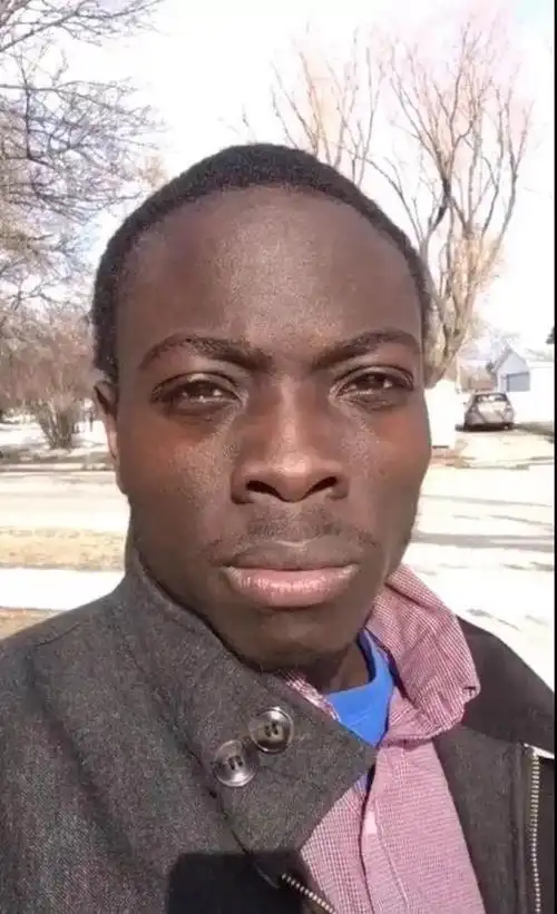 抖音黑人笑壁纸