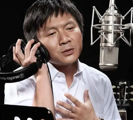 栾树歌手个人资料