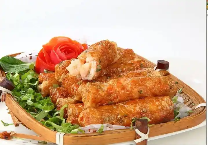 虾仁卷虾味卷腐皮鲜虾腐皮卷虾卷 冷冻半成品油炸点心 300g10条