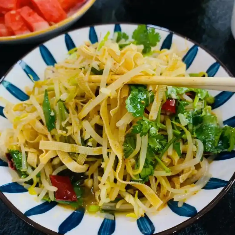 春日图文伙伴计划 #作品推广 #凉菜 "酸爽可口酸酸辣辣特 - 抖音