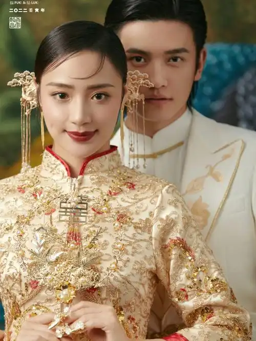 中式复古秀禾婚纱照