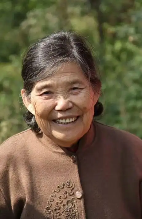 "梵高奶奶",一路走好!