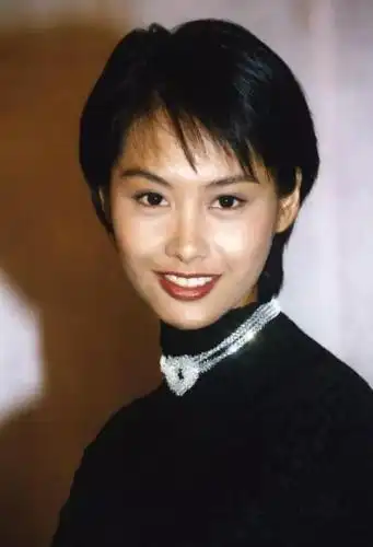 朱茵的珍贵老照片,你见过5张就算我输