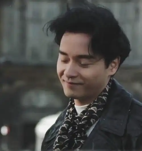 张国荣图片恋爱一定要从收到一束花开始