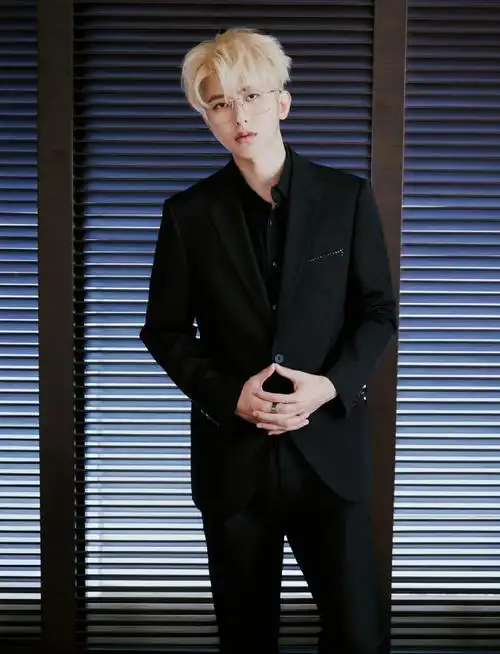 蔡徐坤金发##蔡徐坤新歌rideordie