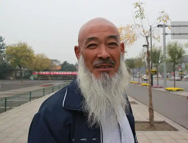 胡子老人(原创摄影)