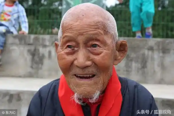 杖朝之年八十岁老人称为杖朝之年.