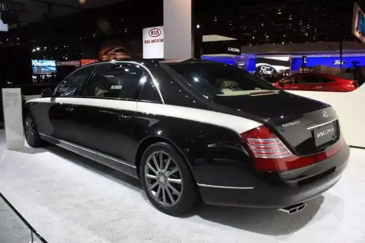 迈巴赫齐柏林 9000万迈巴赫图片-起航号