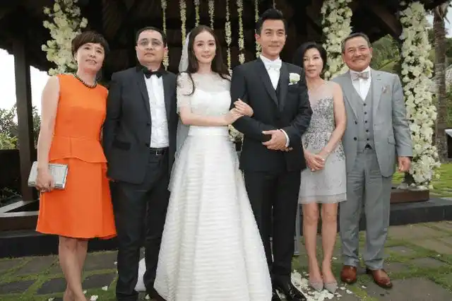 原创走进杨幂住的豪宅内部装修跟宫殿没区别普通人根本住不起