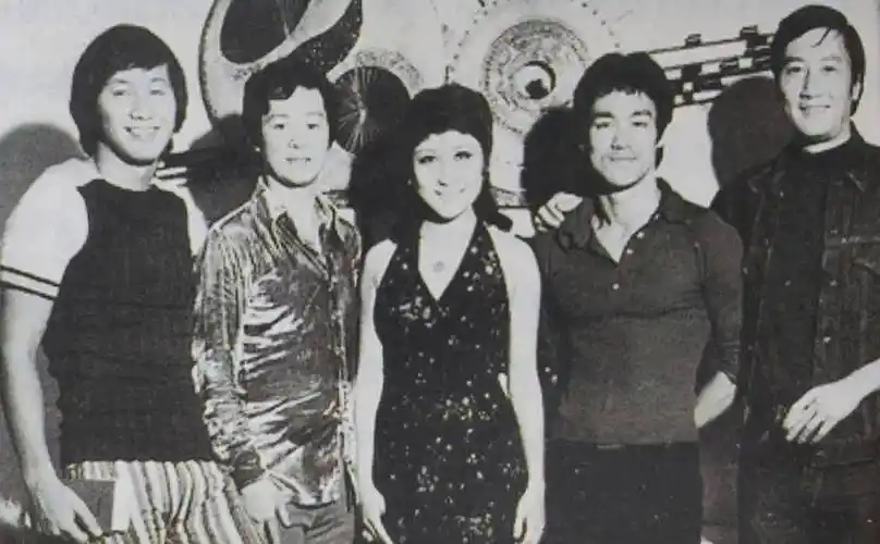 1972年,已婚的李小龙对女星丁佩一见钟情,结果他后悔了吗?