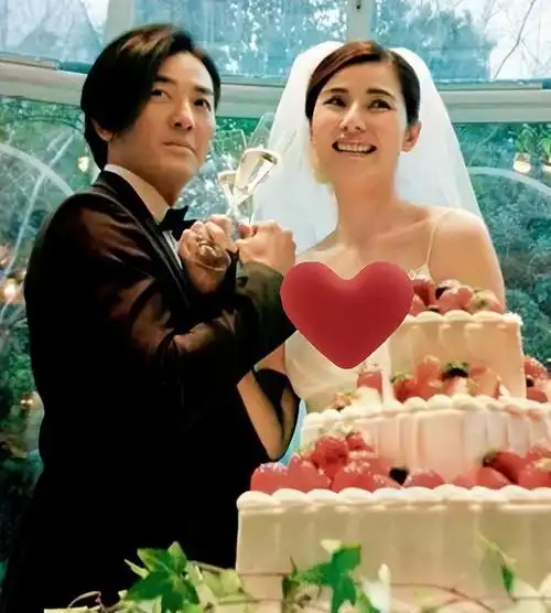 或许是一语成谶,最终郑伊健与蒙嘉慧在2012年低调结婚