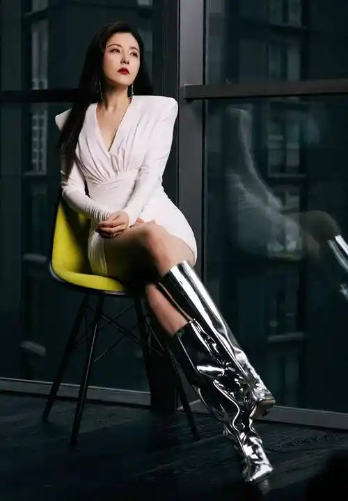 绝世美人曾黎_裙子_皮肤_骨骼