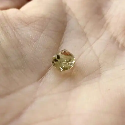 唐秋珠宝天然钻石原石金刚石彩钻毛坯矿石收藏其他