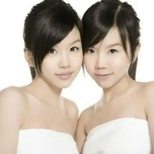 网民:整容整到唔似双胞胎 by2样貌再进化被指变吴亦凡