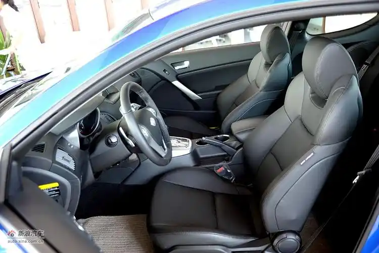 rohens-coupe(劳恩斯-酷派)内饰功能