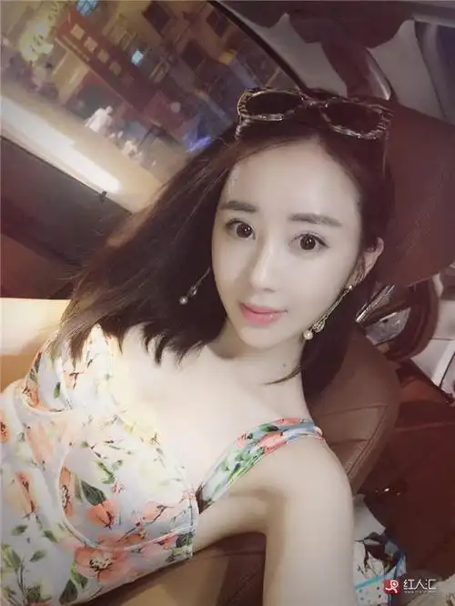 后来经过热心的粉丝证实,网络红人程琳被杀或是被人吸奶纯属