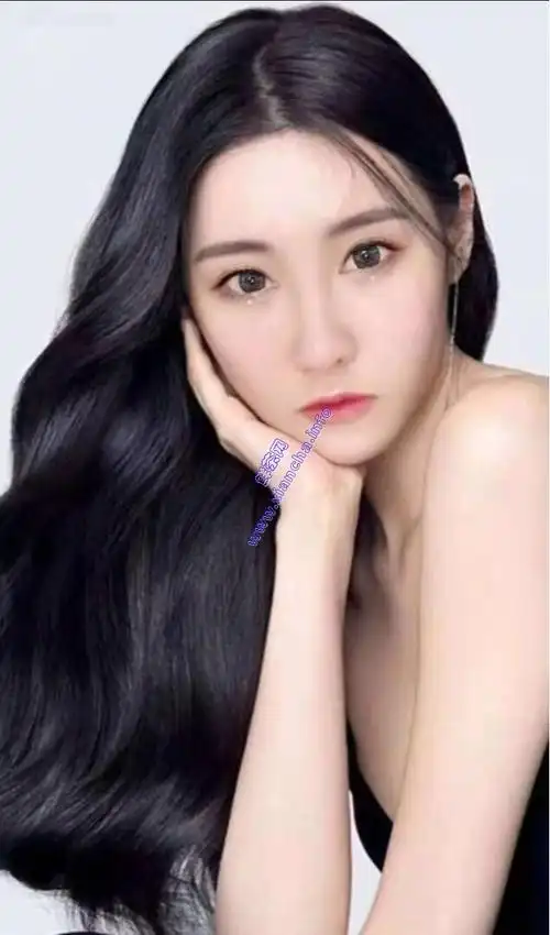 三通美院学妹,20岁/身高168/胸围36c爆ru萝莉,可肛*jiao可喷潮