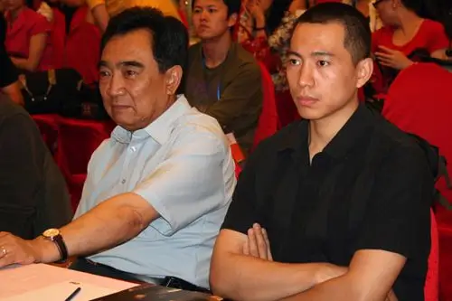 鲍国安相关词鲍国安三国演义剧照