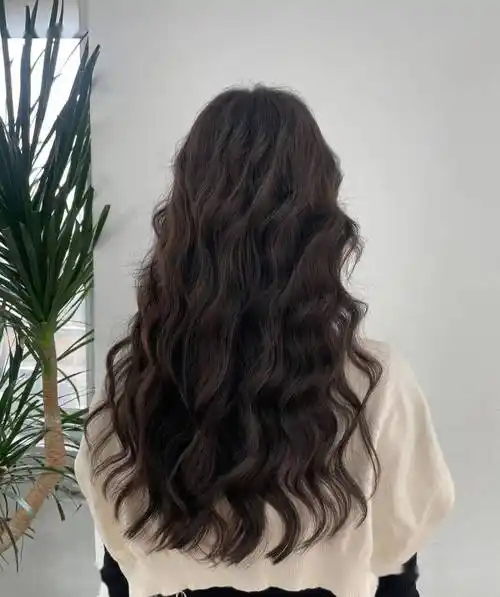 烫发怕老气就选木马卷