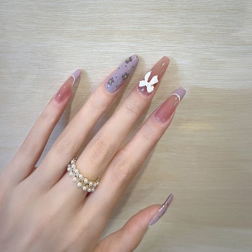 2021年新款美甲成品定制冰透紫色系春夏花花法式美甲穿戴甲可拆卸