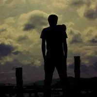 沧桑男人背影图片高清_微信头像图片大全