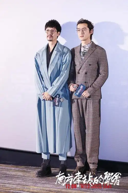 电影《南方车站的聚会》首映 胡歌忘我表演获赞