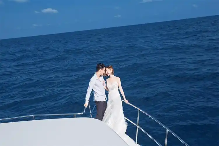 三亚婚纱摄影图片欣赏|三亚婚纱照样片图片