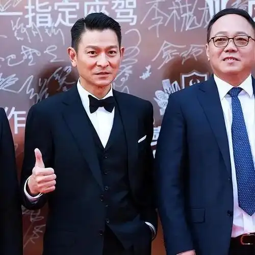 回顾华表奖这一夜,江湖地位人情世故,在刘德华身上体现的淋漓尽致