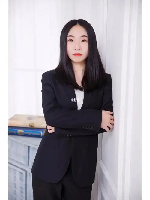 银行秋招生活照二选一呜呜呜