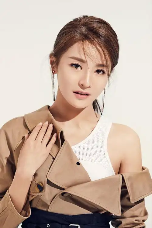 《三六零距离》专访贡米:出道9年感谢粉丝的陪伴 - 360娱乐,你开心就