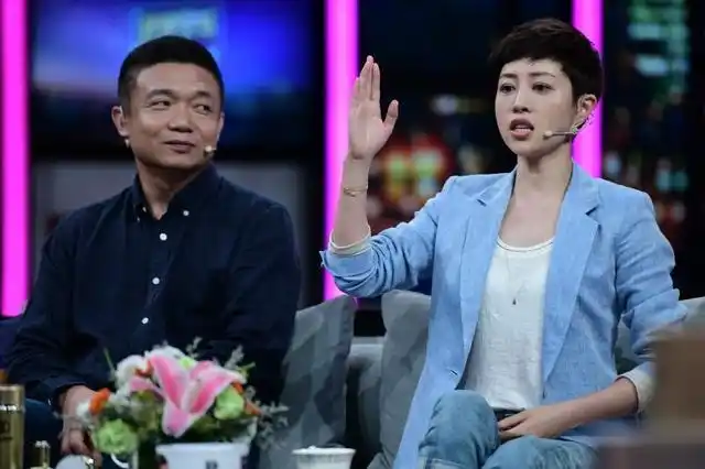 张龄心的老公原来是骨语导演两人低调相爱23年终于曝光了