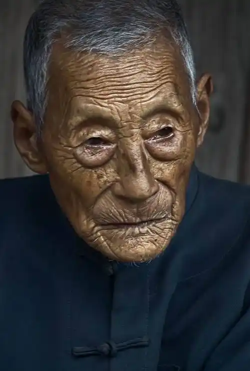 老人照片b4【100】