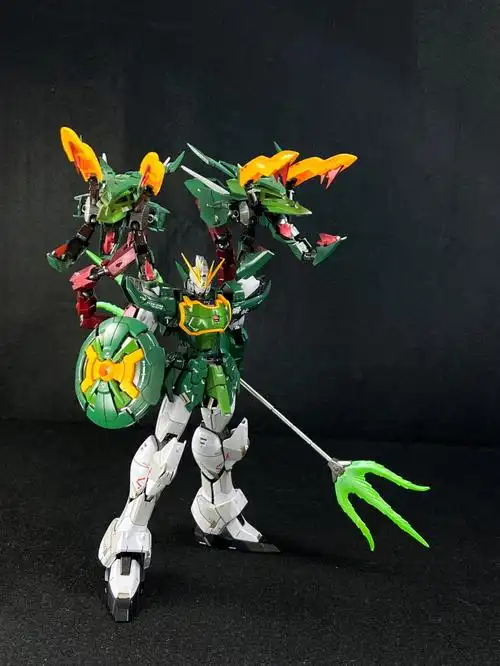 超新星神龙哪吒高达