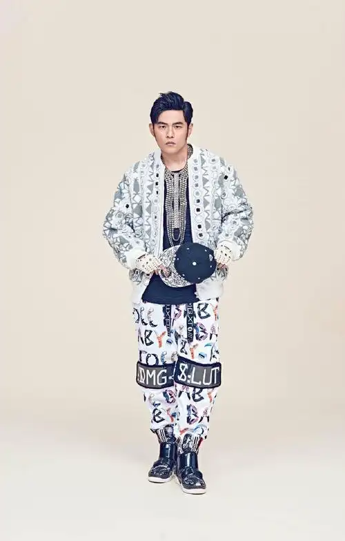 2017 hito流行音乐奖 hito男歌手:周. 来自周杰伦资讯台 - 微博